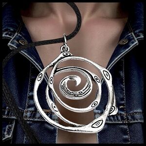 5 For $25💫Trendy Silver Mystical Circular Pendant